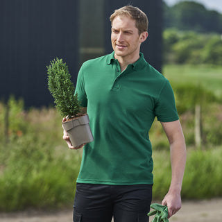 Custom embroidered Classic Polo Shirt. Our Pro Threds collection Polo shown here in bottle green, this colour really suits an outdoor setting such as on a golf course or at a garden centre, but equally would be ideal for anyone as it is such a classic colour option. The polo itself looks nicely fitted and of a good thick quality material.